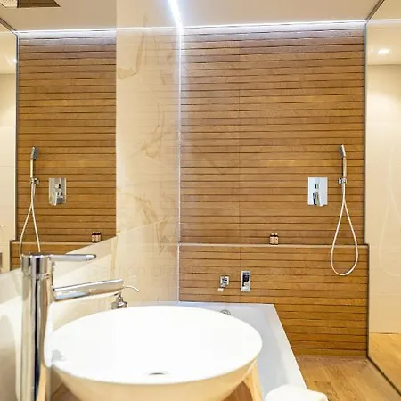 Apartment Dindurra
