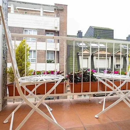 Apartment Dindurra